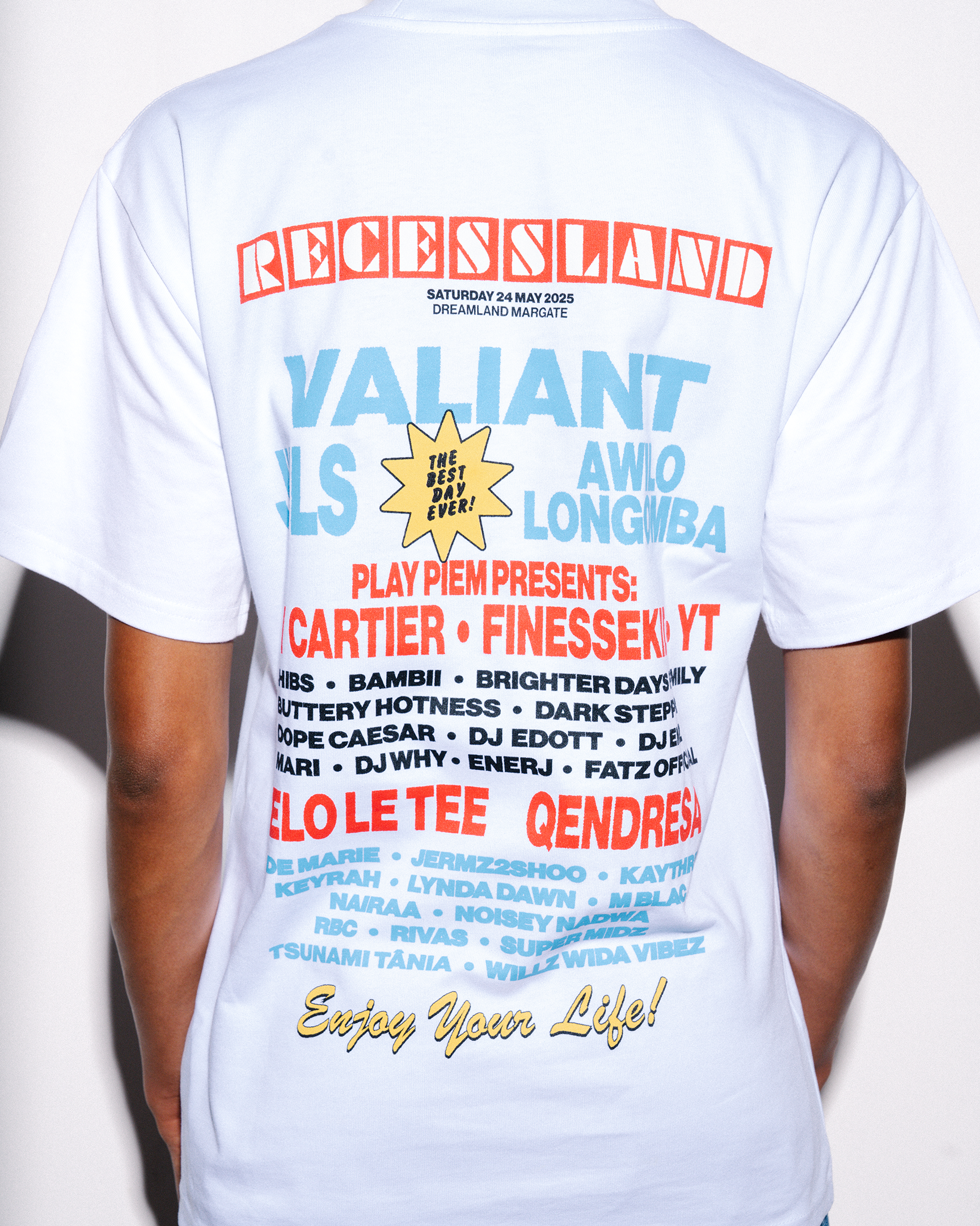 LINEUP T-SHIRT - STAR! [SUNDAY]